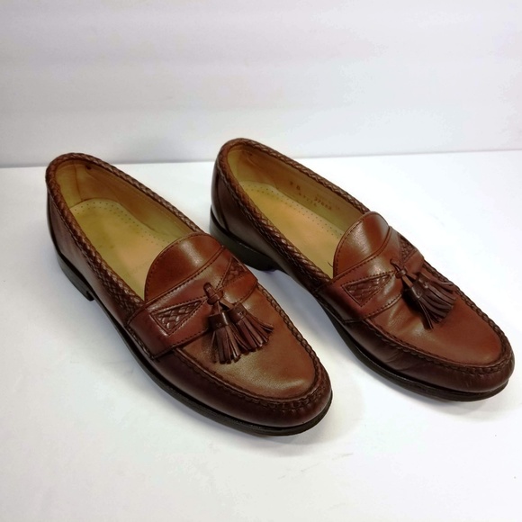 EUC. Allen Edmonds Maxfield Moccasins 9B - Picture 4 of 8